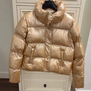 Wmen puffer gold metallic jacket